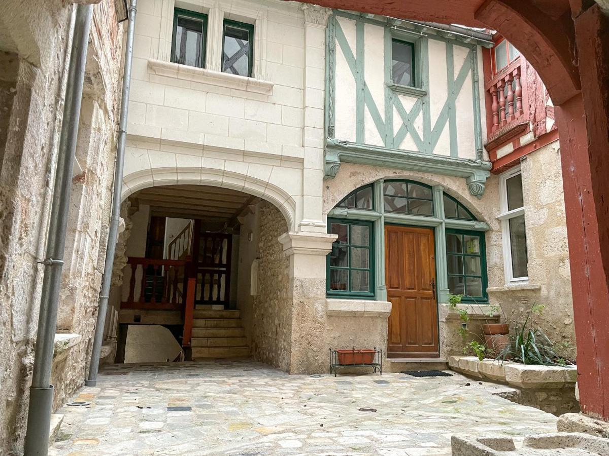 Charme & Calme A 200M Du Chateau Blois Eksteriør billede